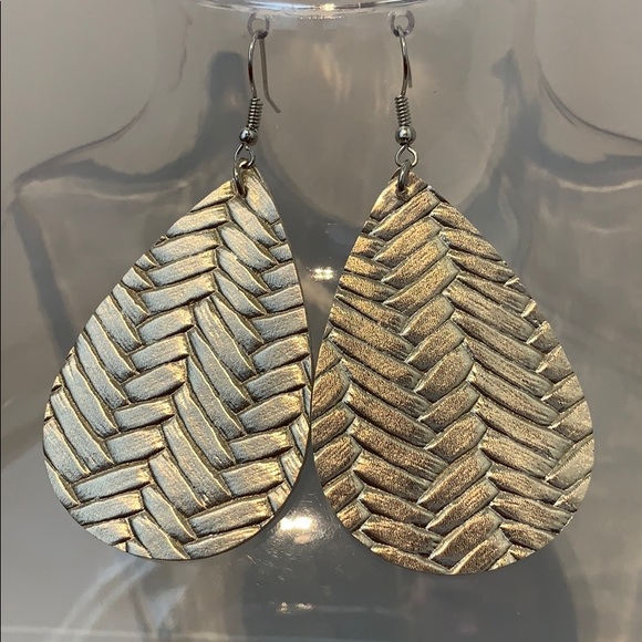 Jewelry - 🌻3 for $12🖤Faux Leather Teardrop Dangle Earrings